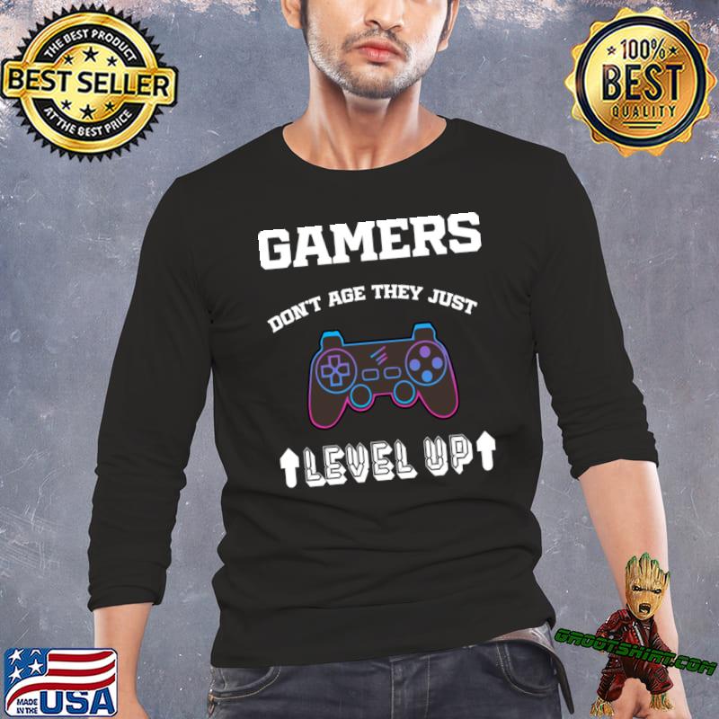 I Don't Age I Level Up Retro Video Gamer T-Shirt - Level Up - Pin